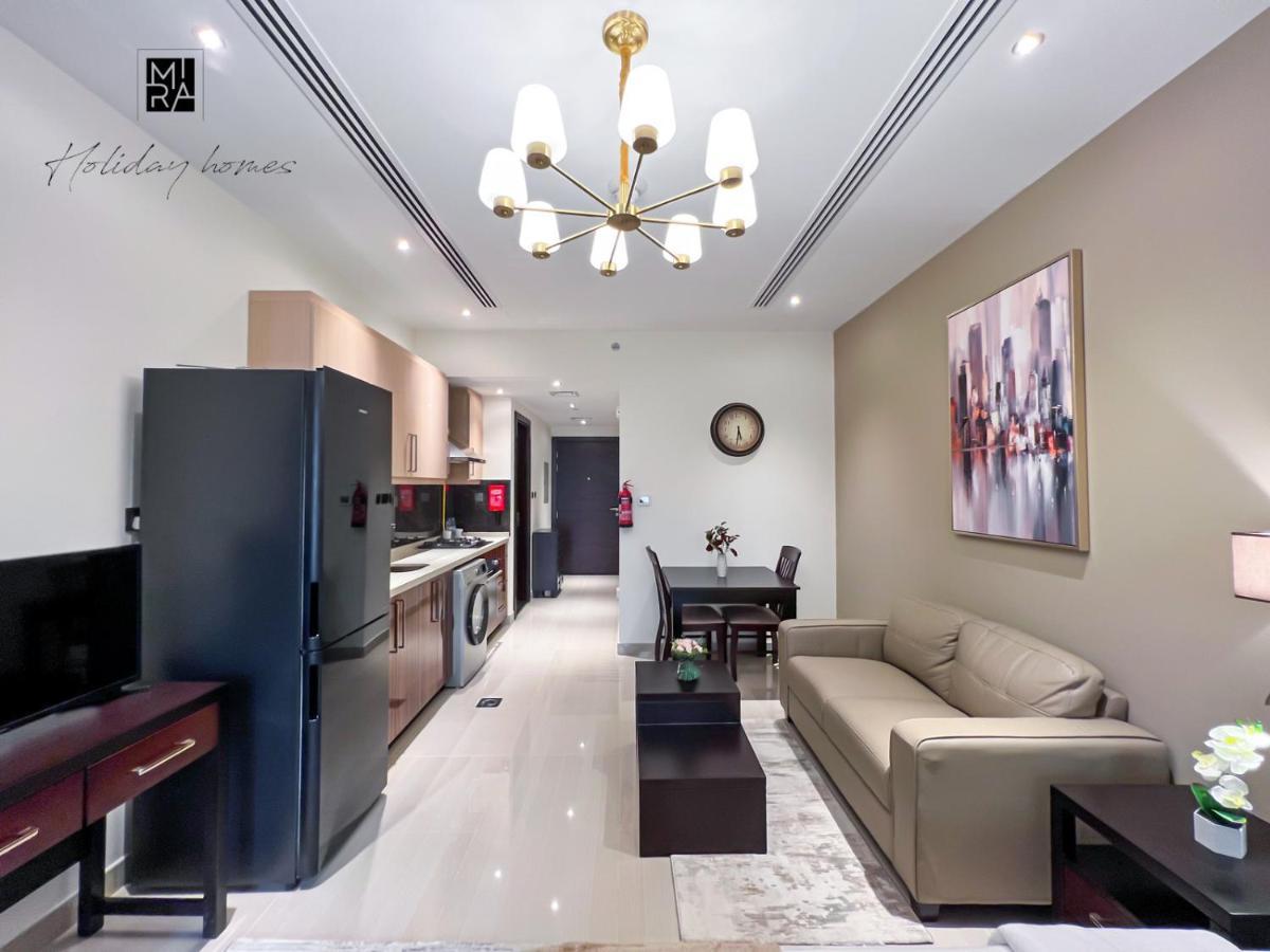 Mira Holiday Homes - Newly Furnished Studio In Downtown 迪拜 外观 照片