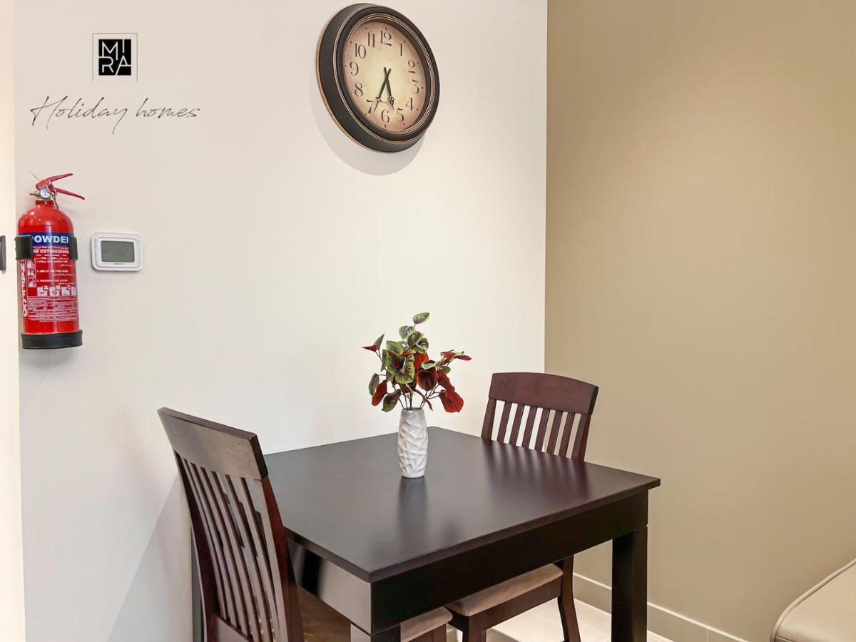 Mira Holiday Homes - Newly Furnished Studio In Downtown 迪拜 外观 照片