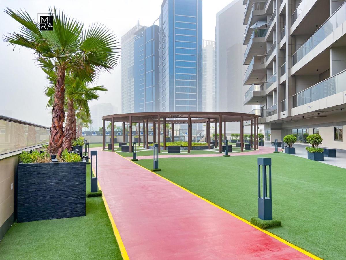 Mira Holiday Homes - Newly Furnished Studio In Downtown 迪拜 外观 照片